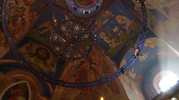 Купол православной церкви внутри — стоковое видео
