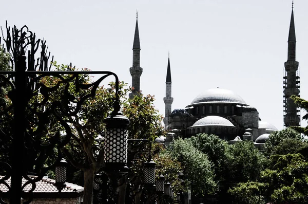 Stanbul Türkiye Deki Bahar Mavisi Camii — Stok fotoğraf