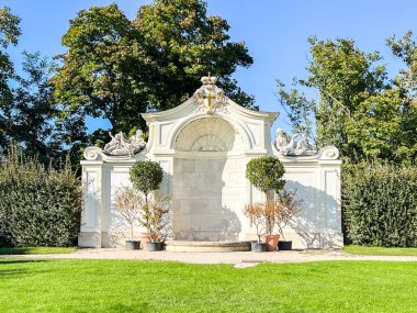 Avusturya, Viyana 'daki Belvedere Parkı' nın dışında..