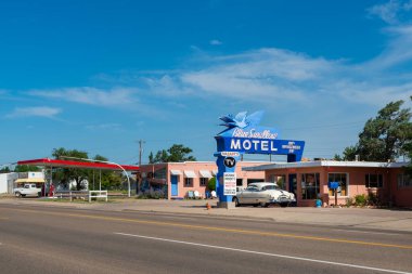Tucumcari, New Mexico - 9 Temmuz 2014: Tarihi Blue Swallow Motel, ABD Route 66 boyunca, Tucumcari, New Mexico.