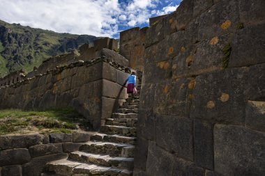 Ollantaytambo kalıntıları, kutsal vadi, Peru