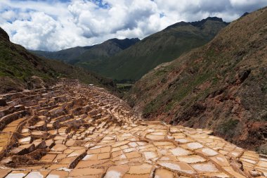 Maraş Maraş Köyü, kutsal vadi, Peru yakınındaki tuz madenleri