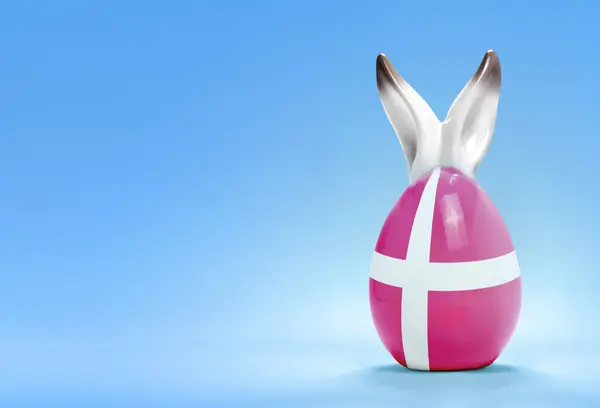 Colorful cute easter egg and the flag of Denmark .(series) — Stok fotoğraf