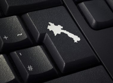 Klavye ile Laos şeklinde dönüş anahtar. (seri)