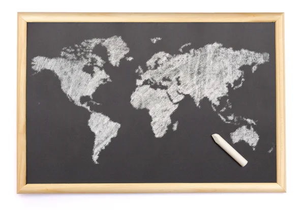 Blackboard with a chalk and the map of the world drawn onto. (se — Stock Photo, Image