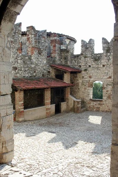 Castelo de Bréscia — Fotografia de Stock