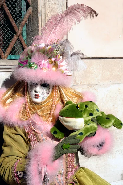 Karnevalsmaske in Venedig — Stockfoto