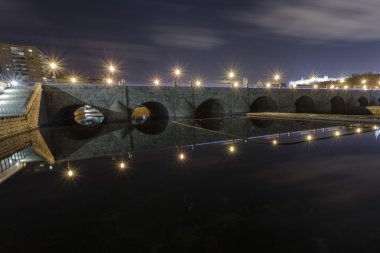 Madrid eski köprü