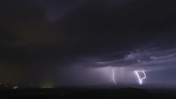 Paisaje con tormenta — Foto de Stock