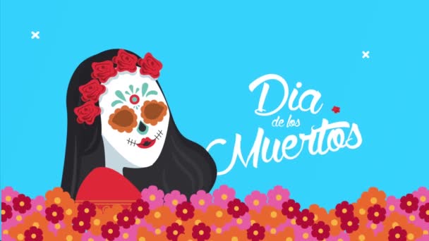 Día de los muertos celebración de letras con cráneo de katrina y flores — Vídeos de Stock