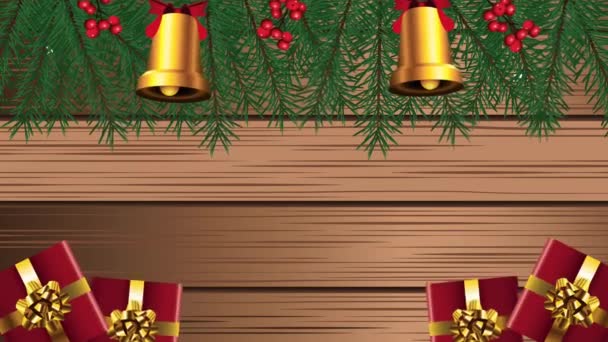 Feliz Navidad con campanas y regalos en fondo de madera — Vídeo de stock