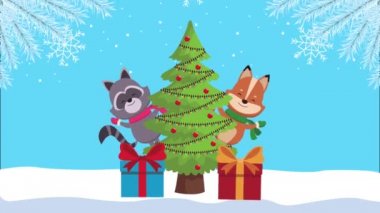Çam ağacındaki tilki ve rakun ile mutlu noel animasyonları