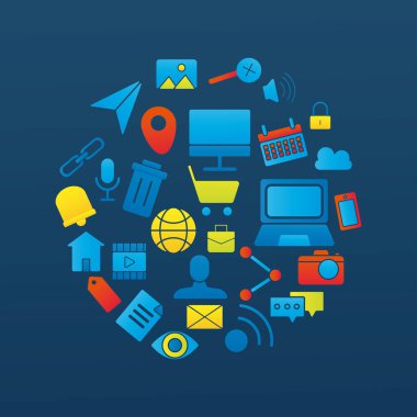 Sosyal medya pazarlama seti etrafında simgeler