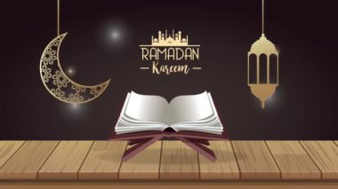 Kur 'an ve fener asılı raamadan kareem harfleri
