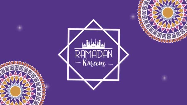 Ramadan kareem lettering com mandalas em fundo roxo — Vídeo de Stock