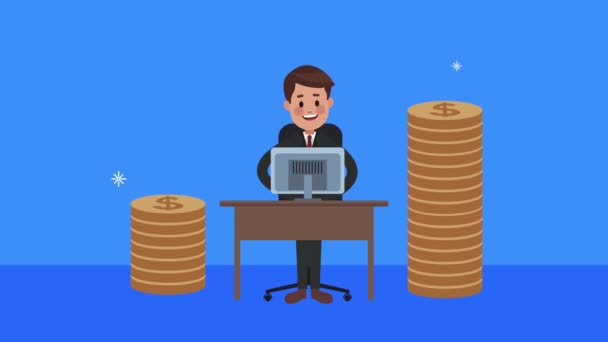Podnikatel pracovník pomocí desktop a hromada mincí — Stock video