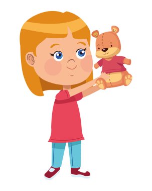 Kız ayıyla oynuyor.