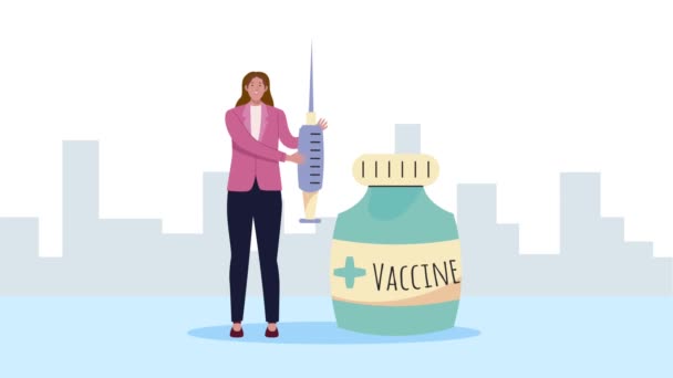 Covid19 vaccinanimatie met vrouw die de injectie optilt en injectieflacon — Stockvideo