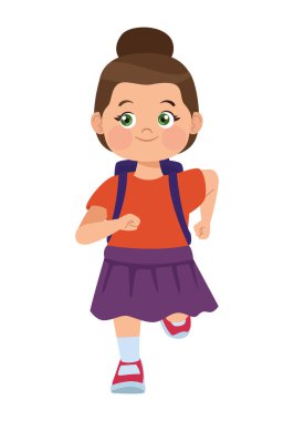 Küçük şirin kız koşuyor.