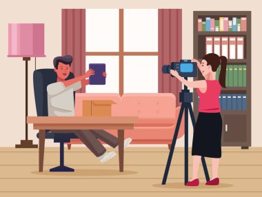 Çift evde boks yapıyor.