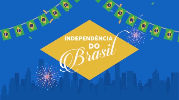 Independencia de Brasil letras con guirnaldas en la ciudad — Vídeos de Stock