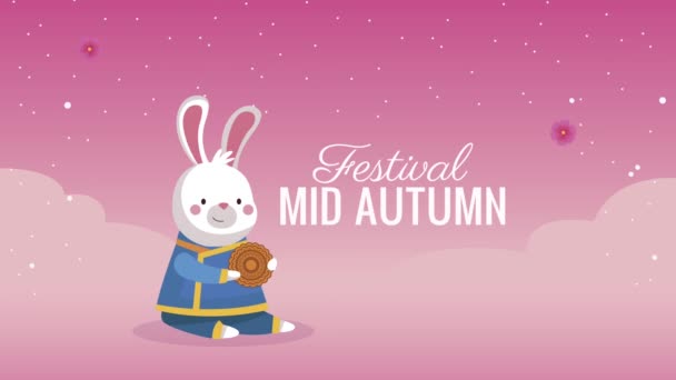 Sonbahar ortasında tavşan ve ay çöreğiyle çizgi film. — Stok video