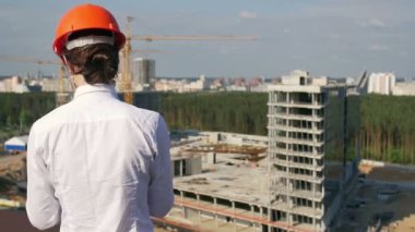 Mimar geliştirme proje üzerinde seyir