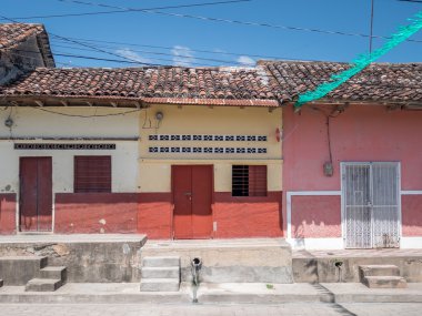 Granada şehrinde giriş kapısı