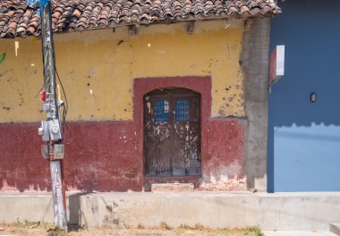 Granada şehrinde giriş kapısı