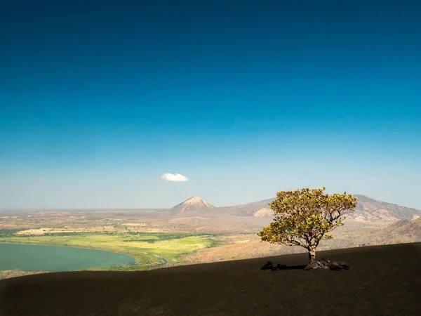 Volcan Momotobo yakınındaki Leon