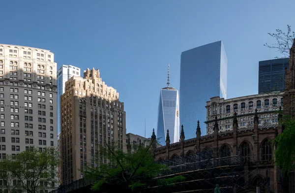 Wolkenkrabber in new york — Stockfoto