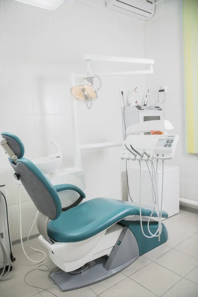 Moderne Zahnarztpraxis Mit Medizinischen Geräten Krankenhaus — Stockfoto