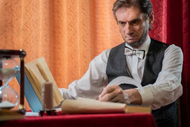 Başkan Abraham Lincoln 'ün portresindeki adam.