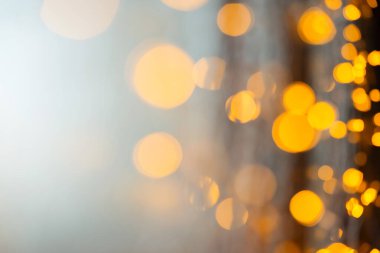Kopyalama alanı olan sarı ışıkların bulanık bokeh arkaplanı