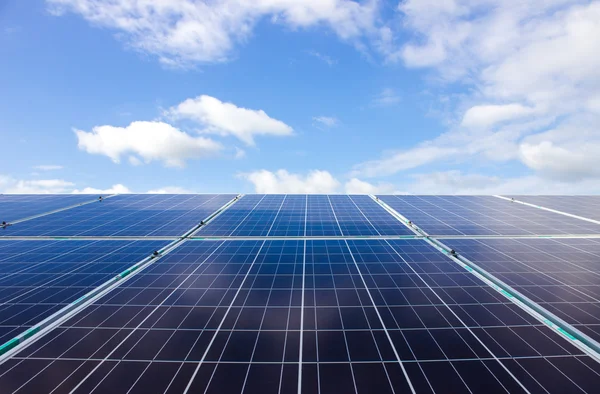 La energía solar Fotos De Stock Sin Royalties Gratis