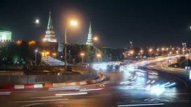 Moskova Kremlin moon.
