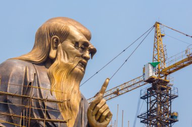 Taoculukta Laozi manevi yaratıcısı yapım aşamasında