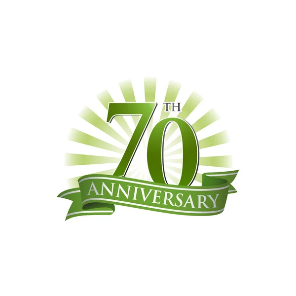 70ste verjaardag lint logo met groene stralen van het licht — Stockvector