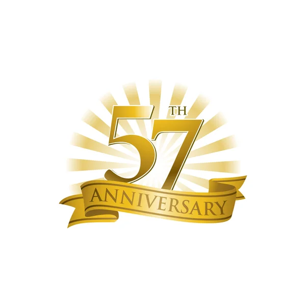 Altın ışık ışınları ile 57 yıldönümü şerit logo — Stok Vektör