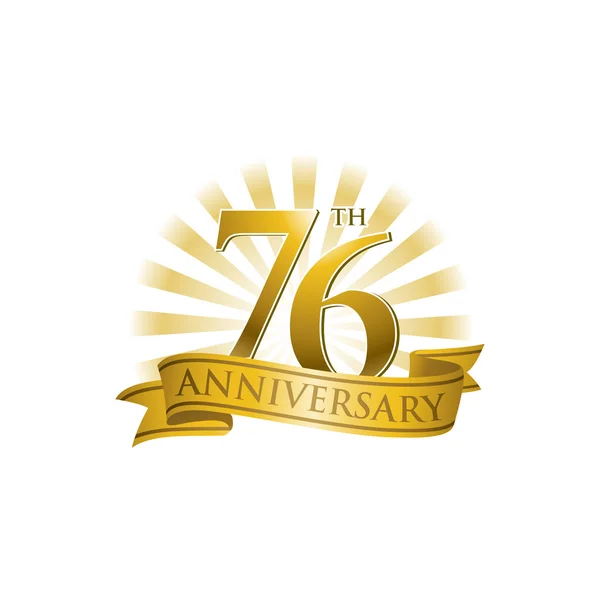 76: e årsdagen ribbon logo med gyllene strålar av ljus — Stock vektor