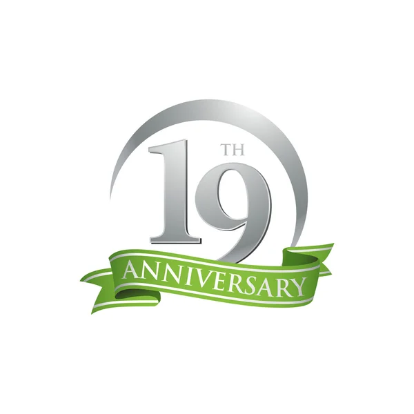 19 anniversario anello logo nastro verde — Vettoriale Stock