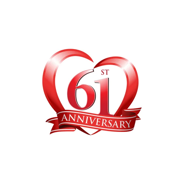 61st aniversário logotipo coração vermelho — Vetor de Stock