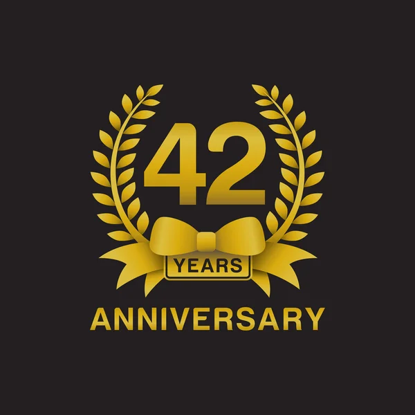 42 rocznica złoty wieniec logo czarne tło — Wektor stockowy