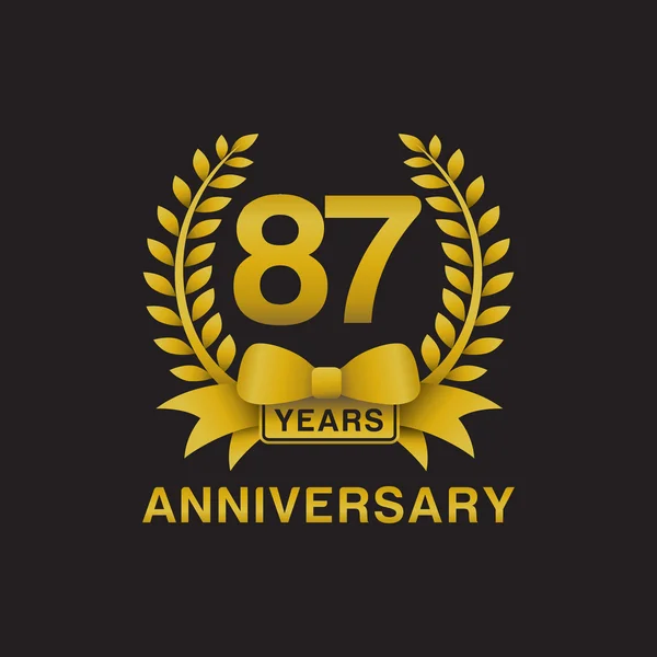 87e anniversaire couronne dorée logo fond noir — Image vectorielle