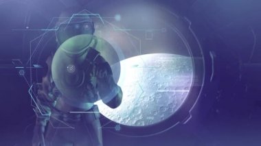 Bir astronot yörüngedeyken Ay 'ı keşfeder..