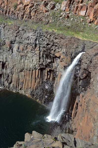 Waterfall near the town of Norilsk — Stock Photo, Image