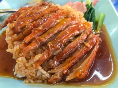 Tayland Domuz Bacağı Güveç Tarifi (Kao Ka Moo)