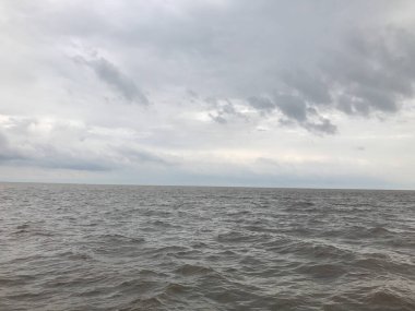 Lampam Plajı, Phatthalung, Tayland 'da turist ve yerel halk