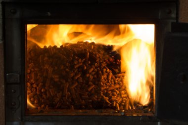 çam fırın çökeltilerini yanan