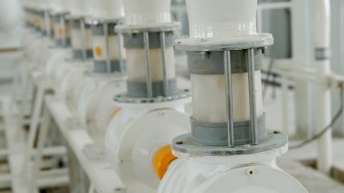Elektrik değirmen makinaları buğday unu imalatı için. Tahıl ekipman. Tahıl. Tarım. Endüstriyel